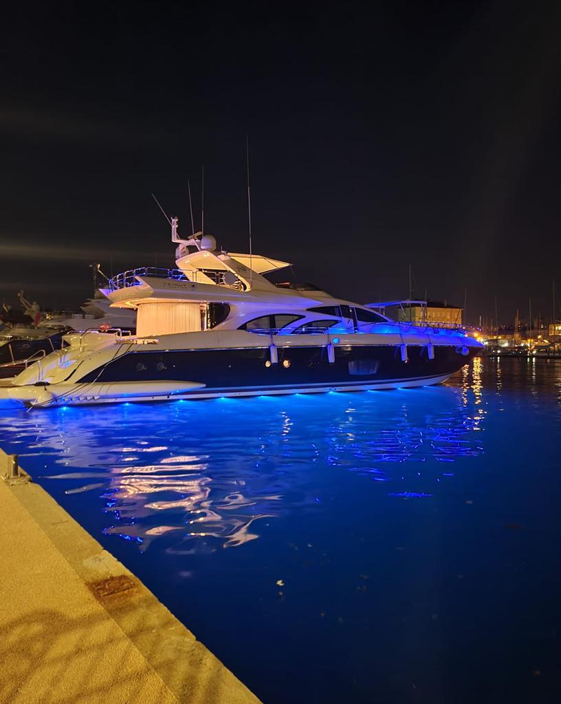 Aqualuma blue underwater lights