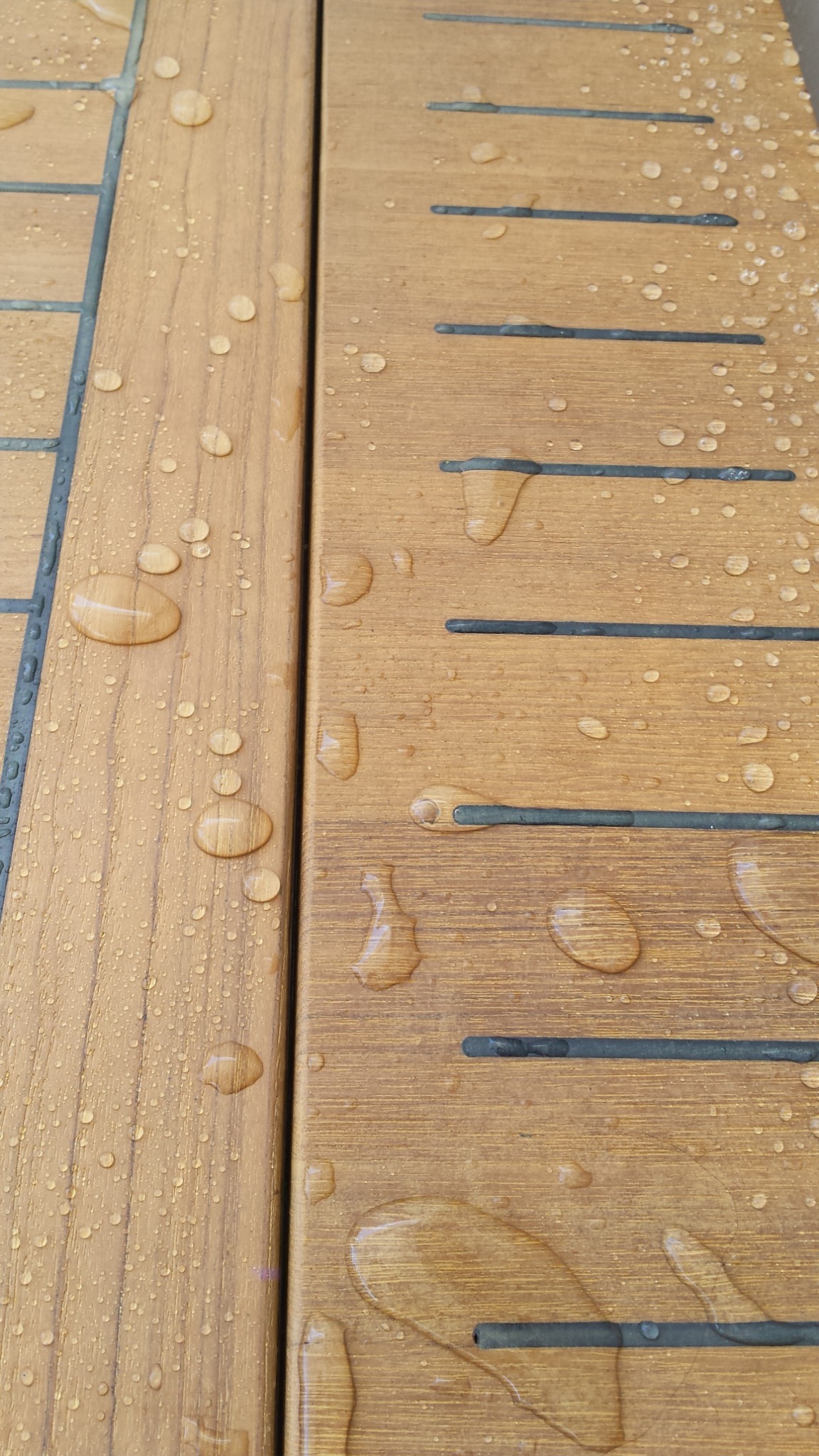 SEMCO water repellent teak protection